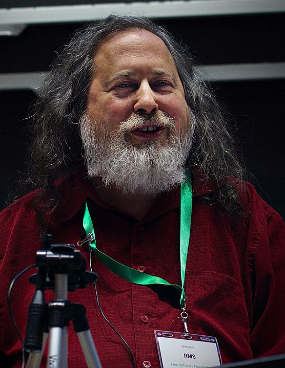 By Ruben Rodriguez — https://media.libreplanet.org/u/libreplanet/m/richard-stallman-at-libreplanet-2019-2113/, CC BY 4.0, https://commons.wikimedia.org/w/index.php?curid=79484097